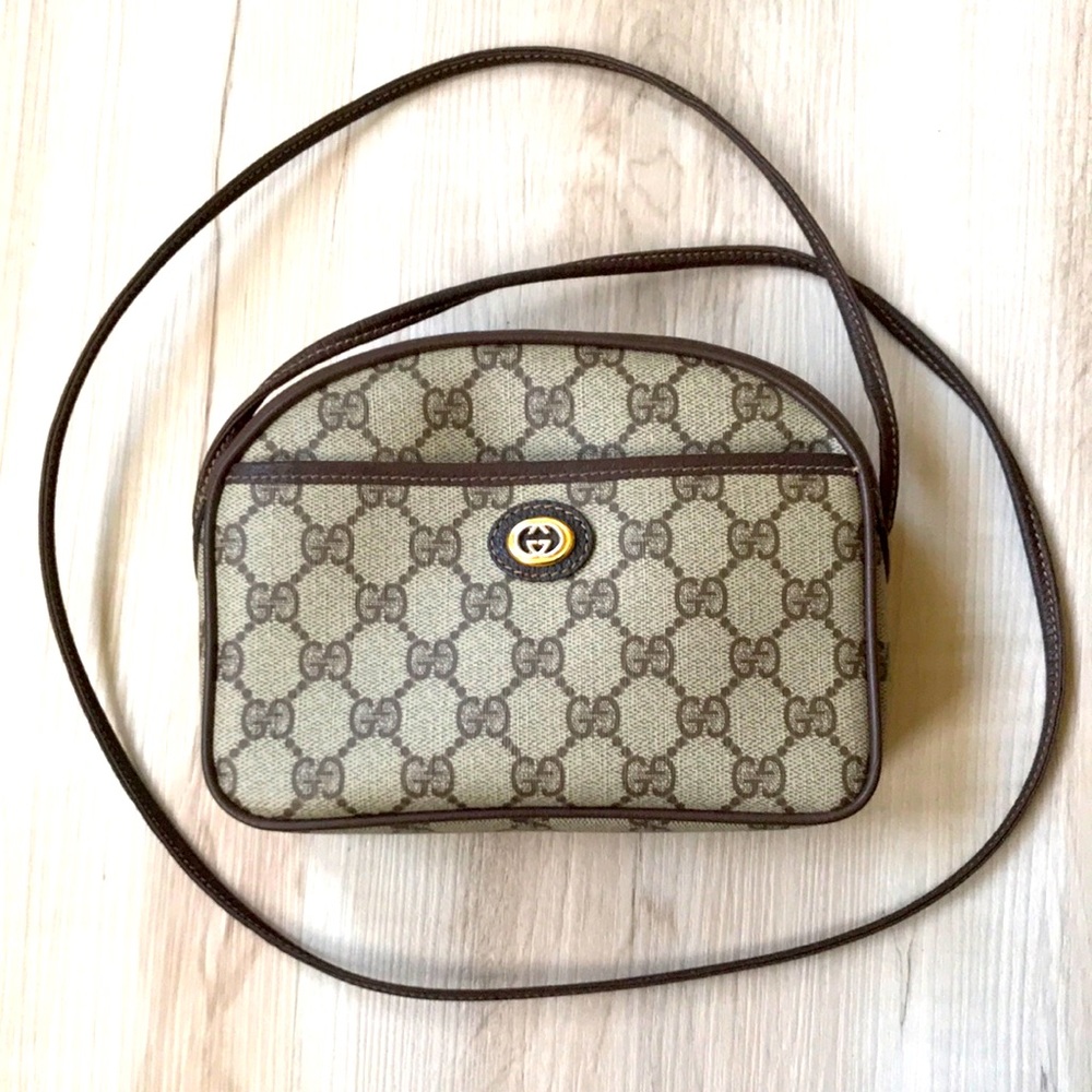 💯 authentic Gucci monogram coated canvas crossbody
